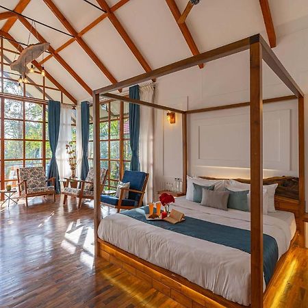 Stayvista At Cicada Chikmagalur 2Bhk Breakfast Included With Amazing View Exteriér fotografie