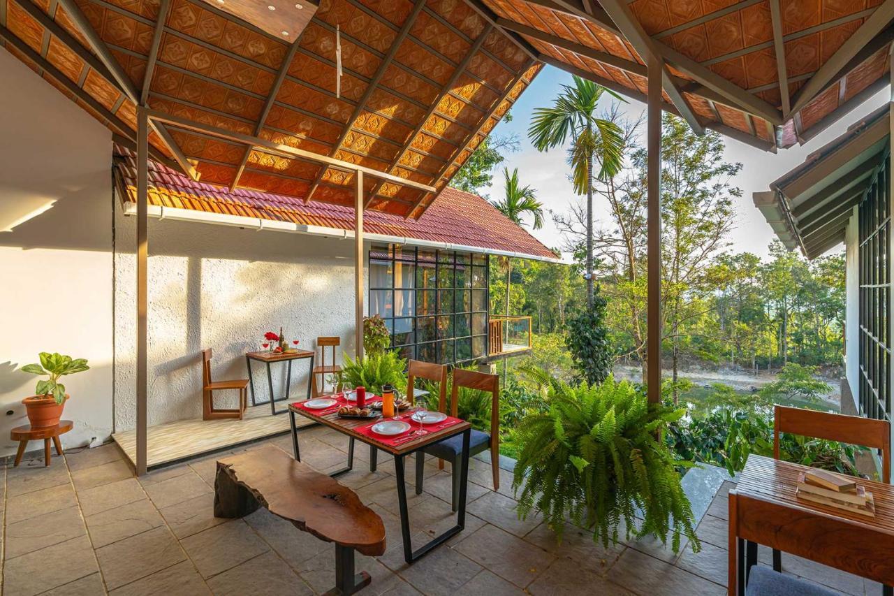 Stayvista At Cicada Chikmagalur 2Bhk Breakfast Included With Amazing View Exteriér fotografie